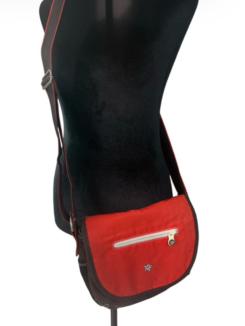Sherpani Red Brown Crossbody Bag Zip Adjustable Strap Inner Pockets